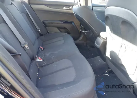 2021 Kia K5 Lxs из США, поврежденный, VIN 5XXG14J27MG023203